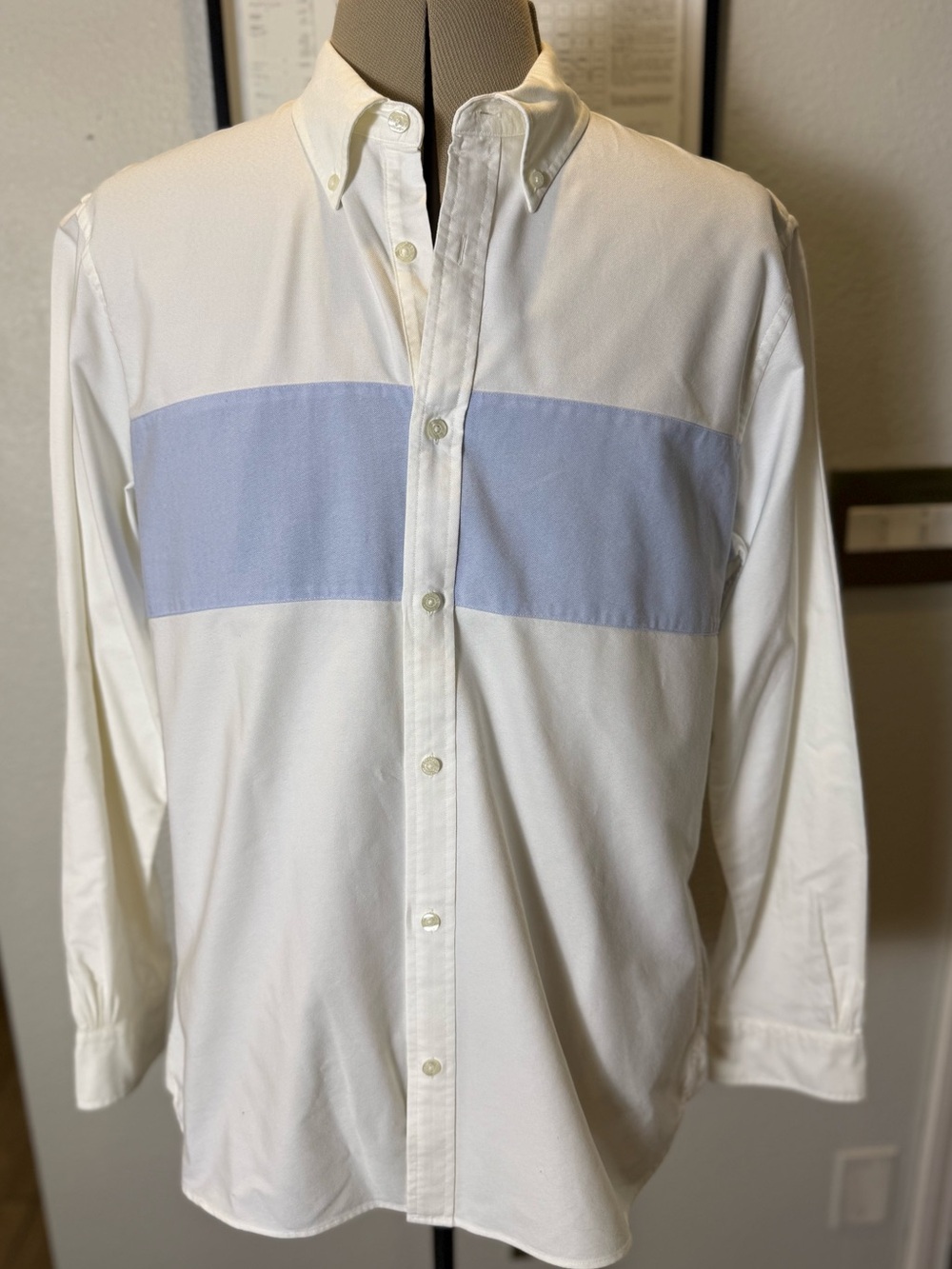 Brooks Brothers Red Fleece Men's XL White Blue Colorblock Button-Down